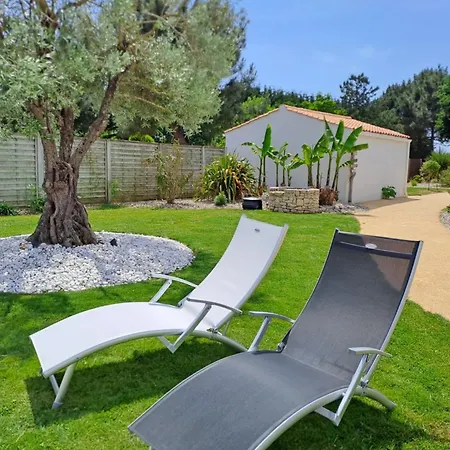 Le Clos De La Combe 3*