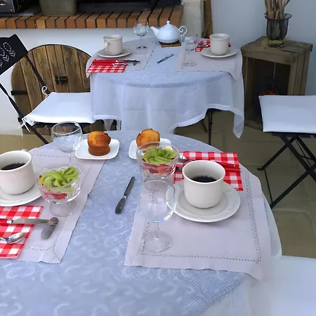 Bed & Breakfast Le Clos De La Combe