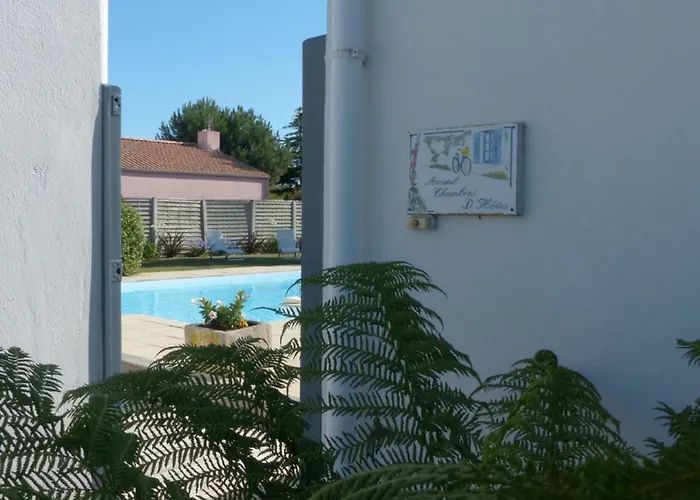 Le Clos De La Combe 3*