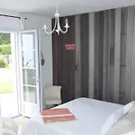 Le Clos De La Combe 3*