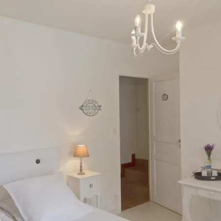 فندق مبيت وإفطار Le Clos De La Combe