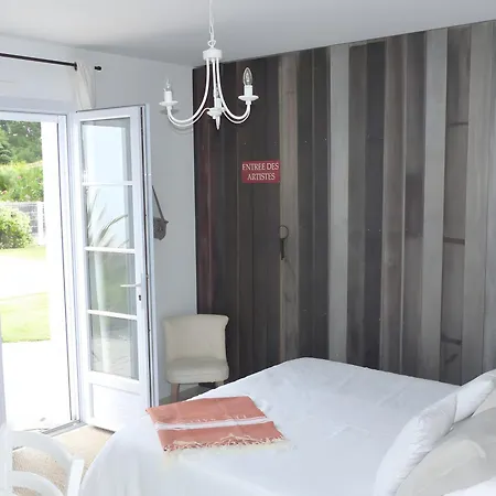 Le Clos De La Combe Frühstückspension