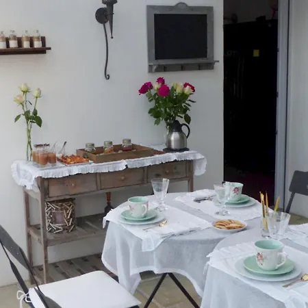 Le Clos De La Combe فندق مبيت وإفطار Saint-Jean-dʼOrbetiers