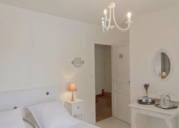 Bed & Breakfast Le Clos De La Combe