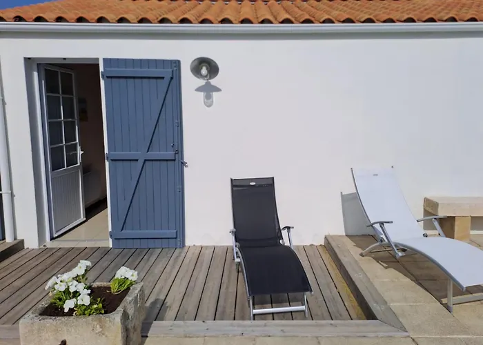 Le Clos De La Combe Bed & Breakfast