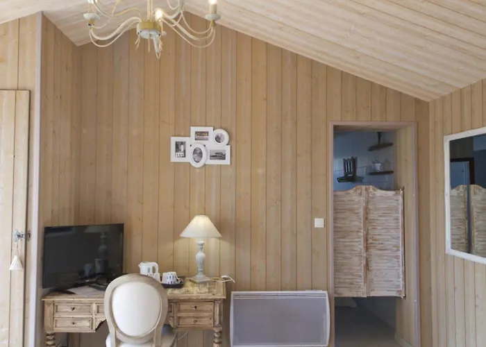 Le Clos De La Combe Bed & Breakfast Les Sables-d'Olonne